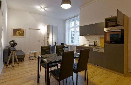 Wohnung 2 neben Warschauer Platz und Spree - Foto 1