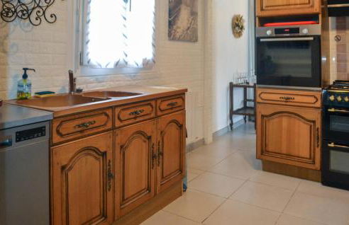 Gorgeous Home In Marcillac-La-Croisille - Foto 7