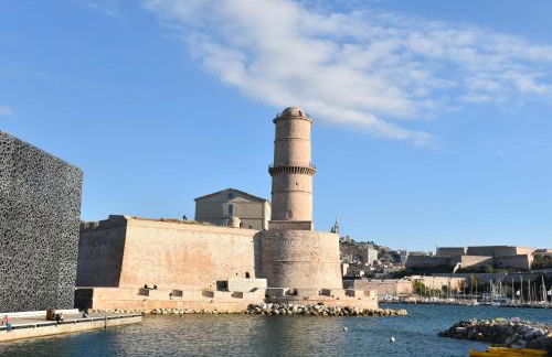 Sous le Clocher - Foto 38