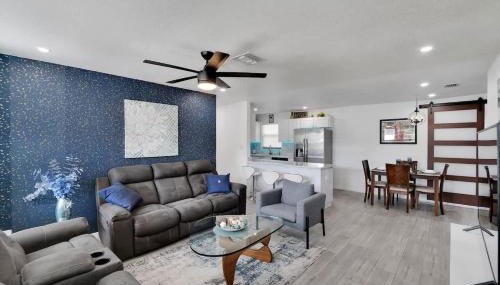 Family Pool 4BR 9-Bed Home Game Room & Firepit - Foto 3