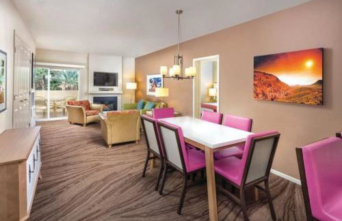 Enjoy Las Vegas Blvd with the Family in 2BD condo with resort lazy river - Foto 12
