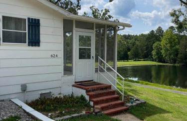 Lakefront Retreat - Sleeps 8 - 1 Hr from STL - Foto 3