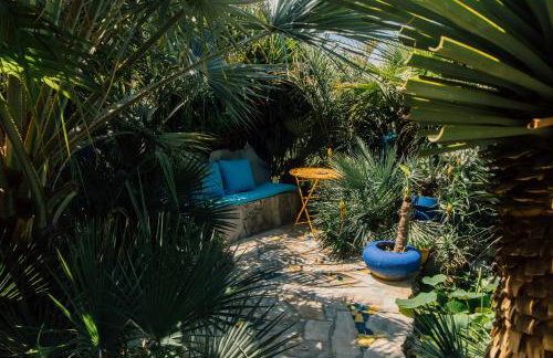 Villa Tropica, total privacy, tropical garden and private pool - Photo 59