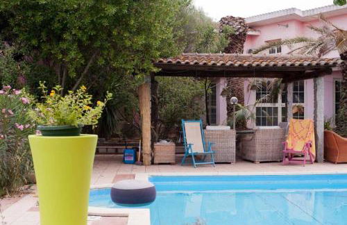 Big relax apartment with swimming pool and a peaceful garden in a private villa - Foto 27