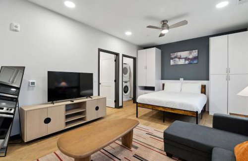 CozySuites Mass with parking lounge & roof deck #24 - Foto 2