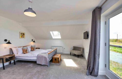 Finest Retreats - The Holt - Photo 12