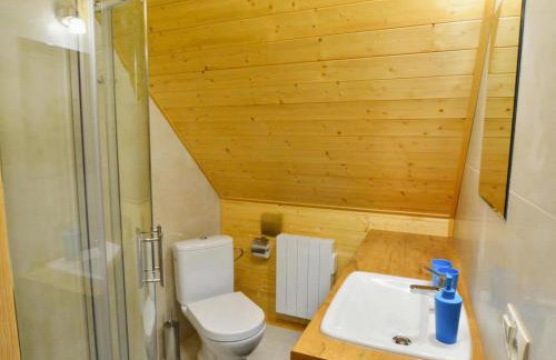 Holiday Home With Private Garden Close to the Lake - Foto 34