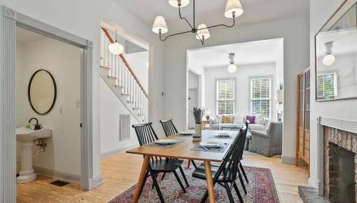 Quiet Historic Corner Easy Walk to Downtown Dining and Entertainment - Foto 2