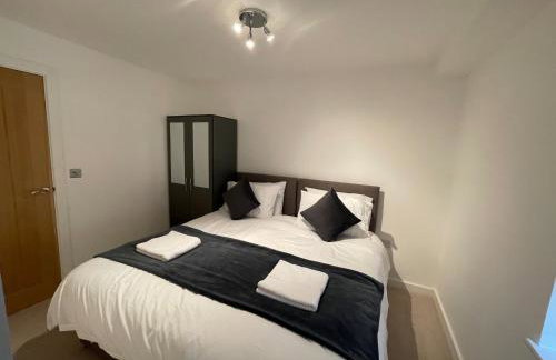 Lovely 1 bed apartment in the heart of High Wycombe town centre - Foto 1