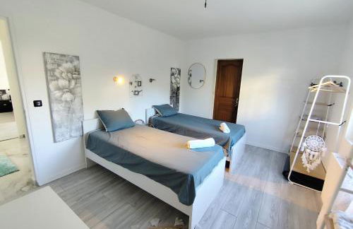 Proche Paris, Aéroports Roissy Charles de Gaulle, Bourget, Parc des Expositions Villepinte - Foto 15