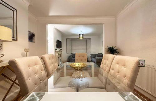 Charming 3-bedroom family home - Foto 1