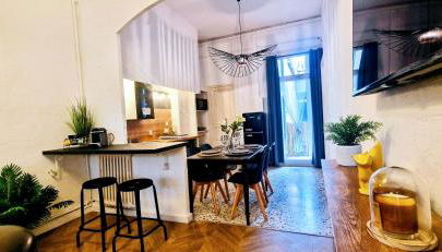 LE PARC2 Appartement Authentique, Coeur de Ville, Proximité Parking, Climatisé - Foto 4