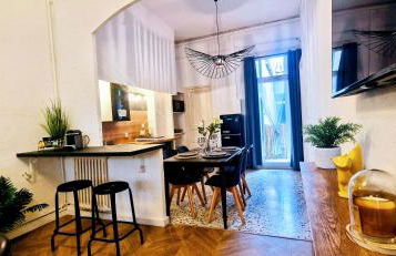 LE PARC2 Appartement Authentique, Coeur de Ville, Proximité Parking, Climatisé - Foto 4