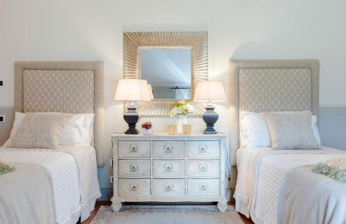 Fattoria Camigliano, Luxury Farmhouse with Pool inside a Wine Estate - Foto 63