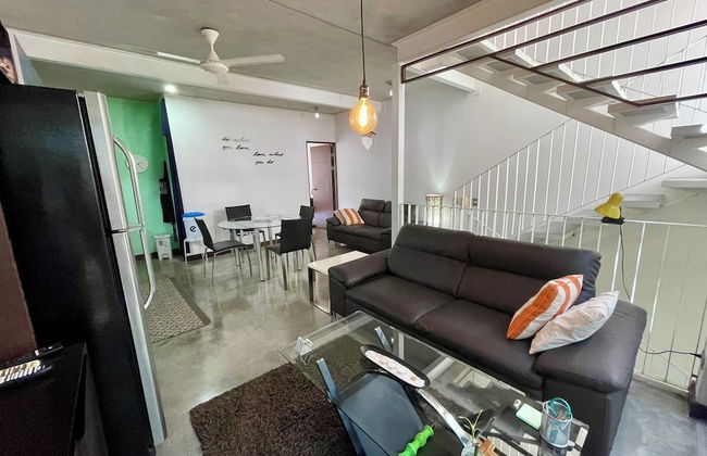 Beautiful Spacious Loft 2 Bedrooms 2 Full Baths 2 car Garage in Downtown - Foto 21