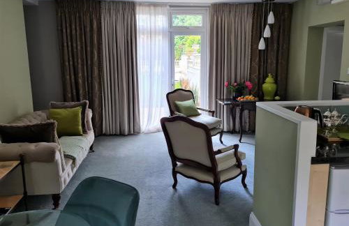 Palm Grove Apartments - Foto 11