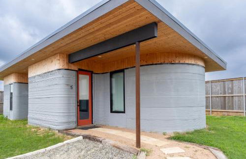 Double D Ranch Casita 5 at The Halles Artisan Venue - Foto 2