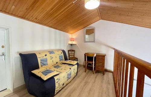 Maison Confortable à 300m de la Plage des Dunes avec Jardin et Parking Privé - FR-1-231-188 - Photo 9