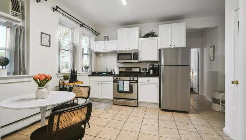 NYC Escape Easy Transit Easy Parking Quiet Area - Foto 3