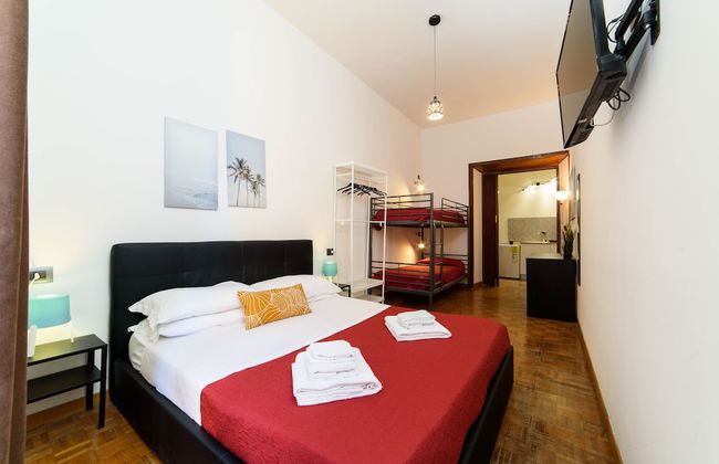 Inside Chiaia rooms - Foto 9