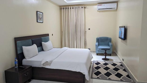 Cologne Residence - Photo 3, Room