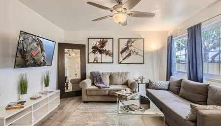 NEW - 6br home in Oceanside w Games BBQ Outdoor Seating - Photo 3