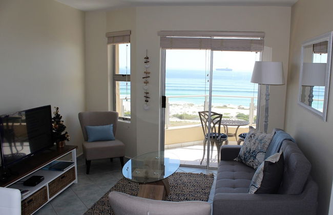 Stay Spectacular - Photo 23