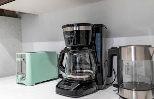 Walk to Everything in Old City- ADA compliant unit - Foto 21