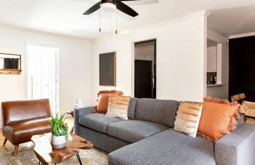 Stylish Downtown Nashville Condo with Patio & Free Parking - Foto 9