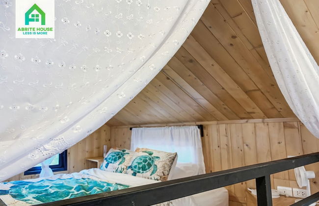 Tiny House on Koh Lanta Only 2 Minutes Walk to the Beach - Photo 2