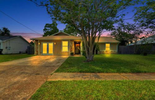 Luxe Guest Suite Near The Emerald Coast of PCB - Photo 34
