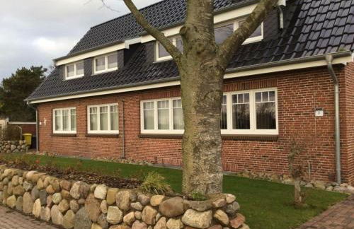 Holiday home with 2 bedrooms - Photo 1