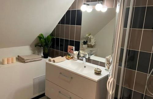 Chez Pierrette à deux pas du Château de Meursault - Foto 27