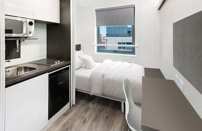 Student Only Chapter Islington in London - Photo 13