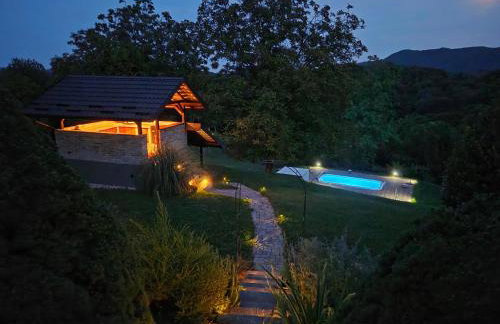 Green Hills Cottage with Pool & Magnificent View - Foto 52