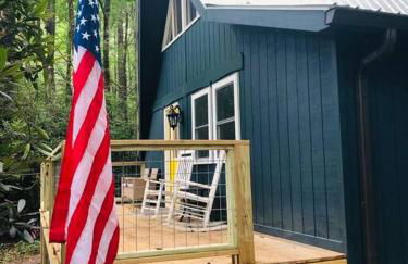 Newly renovated A-frame 5 Min walk to main street - Foto 2