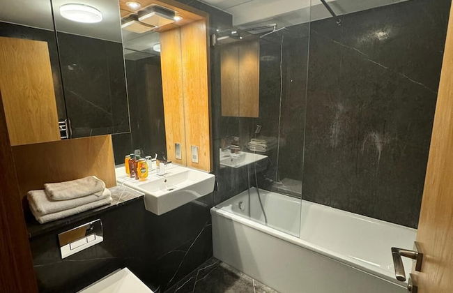 Westwood House - Photo 41