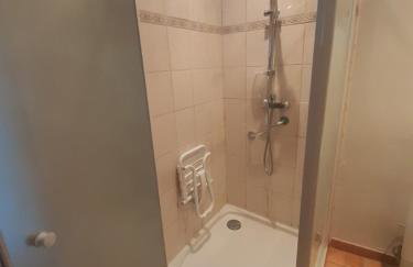 Apt en Luberon appartement 3 chambres et garage privée - Photo 8