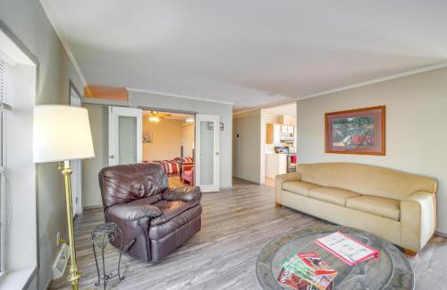 Pet-Friendly Checotah Home with Deck and Lake Views! - Foto 14