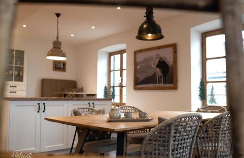 Charmante Altbauwohnung mit Flair in Polling - Foto 1