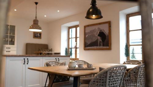 Charmante Altbauwohnung mit Flair in Polling - Foto 1