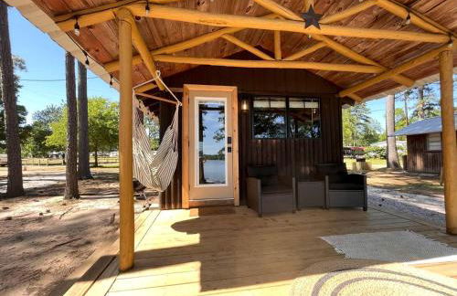 Beautiful Cabin by the Lake Nestled in Sabine National Forest for a Romantic Retreat in Hemphill, Texas - Foto 22