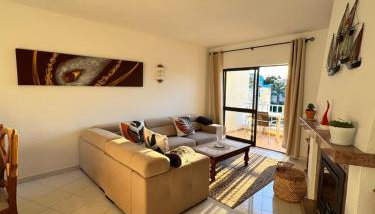 Casa Julio-Rooftop Terrace & Pool 5 Min to Beach - Foto 2