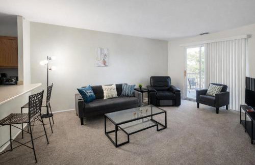 Modern 2BR2BA Extended Stay Discounts - Foto 3