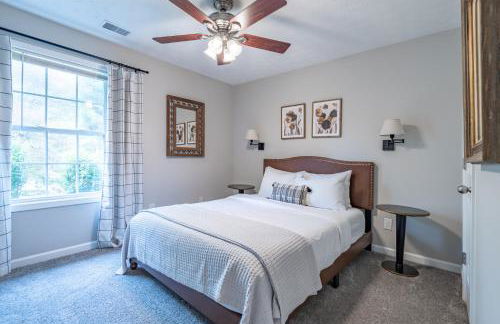 Spacious 3BR Home on Sprawling Serene Grounds - Foto 24