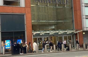 2 bedrooms apartment next to Arndale Shopping - Foto 13