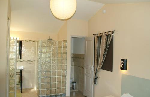 Villa in Reillanne with Private Pool - Foto 26