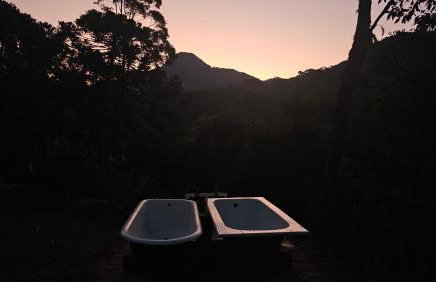 Chalé LuNê Vista para a Montanha , Banheira Imersão Externa e Lareira - Foto 36