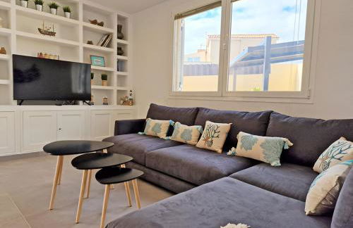 La Casa de Playa - piscina y jacuzzi a 50m del mar - Foto 28