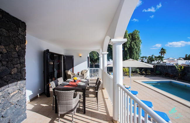 3 Bed Villa - Pool, Terrace, Bbq, Near Beach - Foto 39